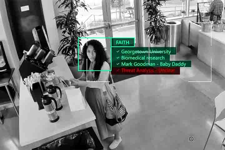 A releitura de 2025 do clássico “A Guerra dos Mundos” tem direção de Rich Lee. Ela transporta a história escrita por H.G. Wells para os tempos modernos. 
