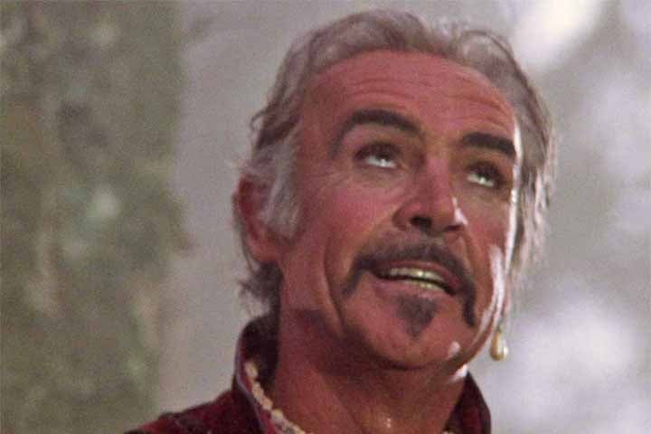 O filme também se destacou pelo restante do elenco. Sean Connery interpretou Juan Sánchez-Villalobos Ramírez, mentor de Connor.
