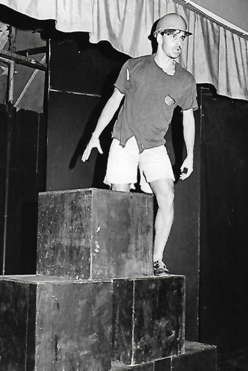 No ano seguinte, mudou-se para o Rio de Janeiro e estudou no Teatro O Tablado e atuou em algumas peças.