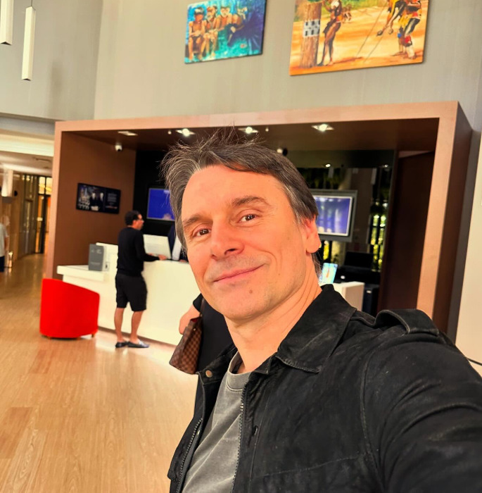 Na vida pessoal, Murilo foi casado com a atriz Vanessa Lóes de 1997 até 2021. 
