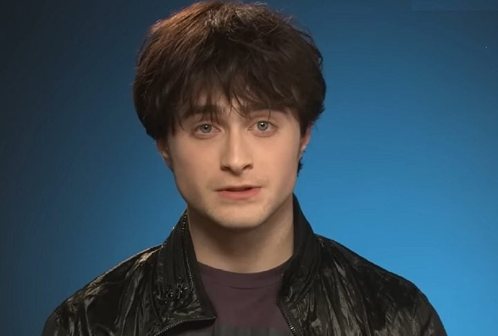 Por anos, ele tem apoiado organizações como The Trevor Project, que oferece serviços de intervenção em crises e prevenção ao suicídio para jovens LGBTQ+. 