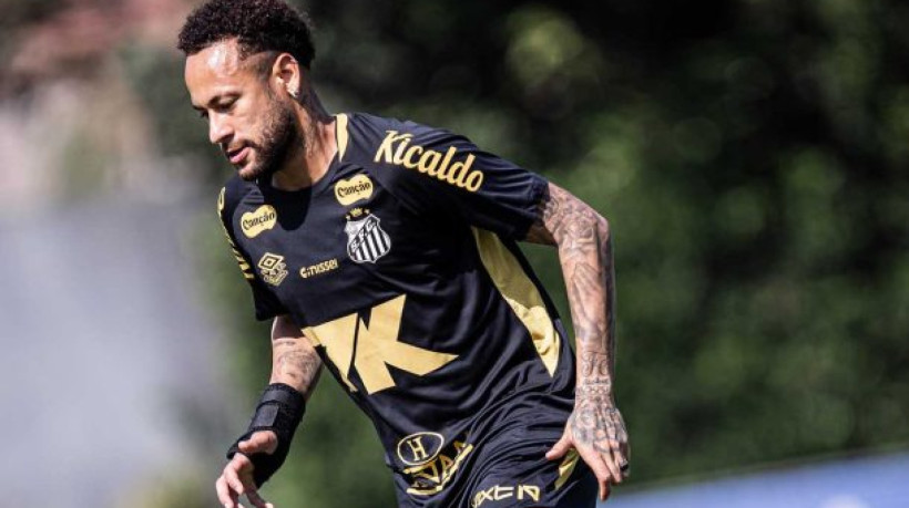 Camisa 10 do Peixe sentiu dores no treinamento da última quinta-feira e pode ser ausência na lista de convocados da Seleção Brasileira