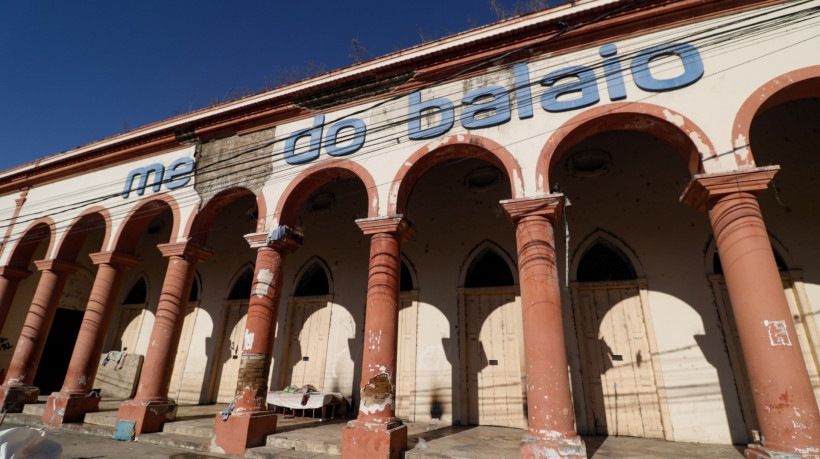 Fachada do antigo Solar dos Sombras, em Maranguape