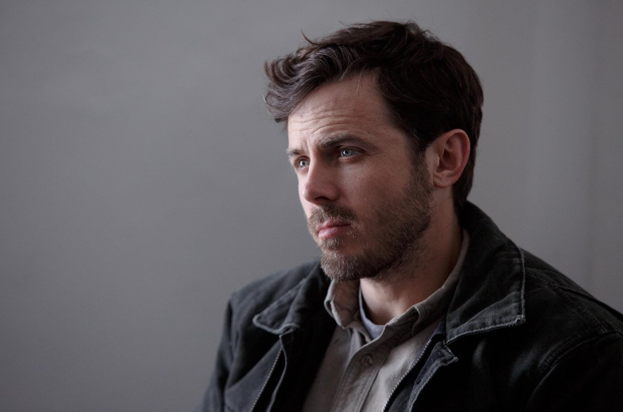 Affleck chegou a estudar nas universidades George Washington e Columbia University, mas abandonou os estudos para seguir a carreira de ator.