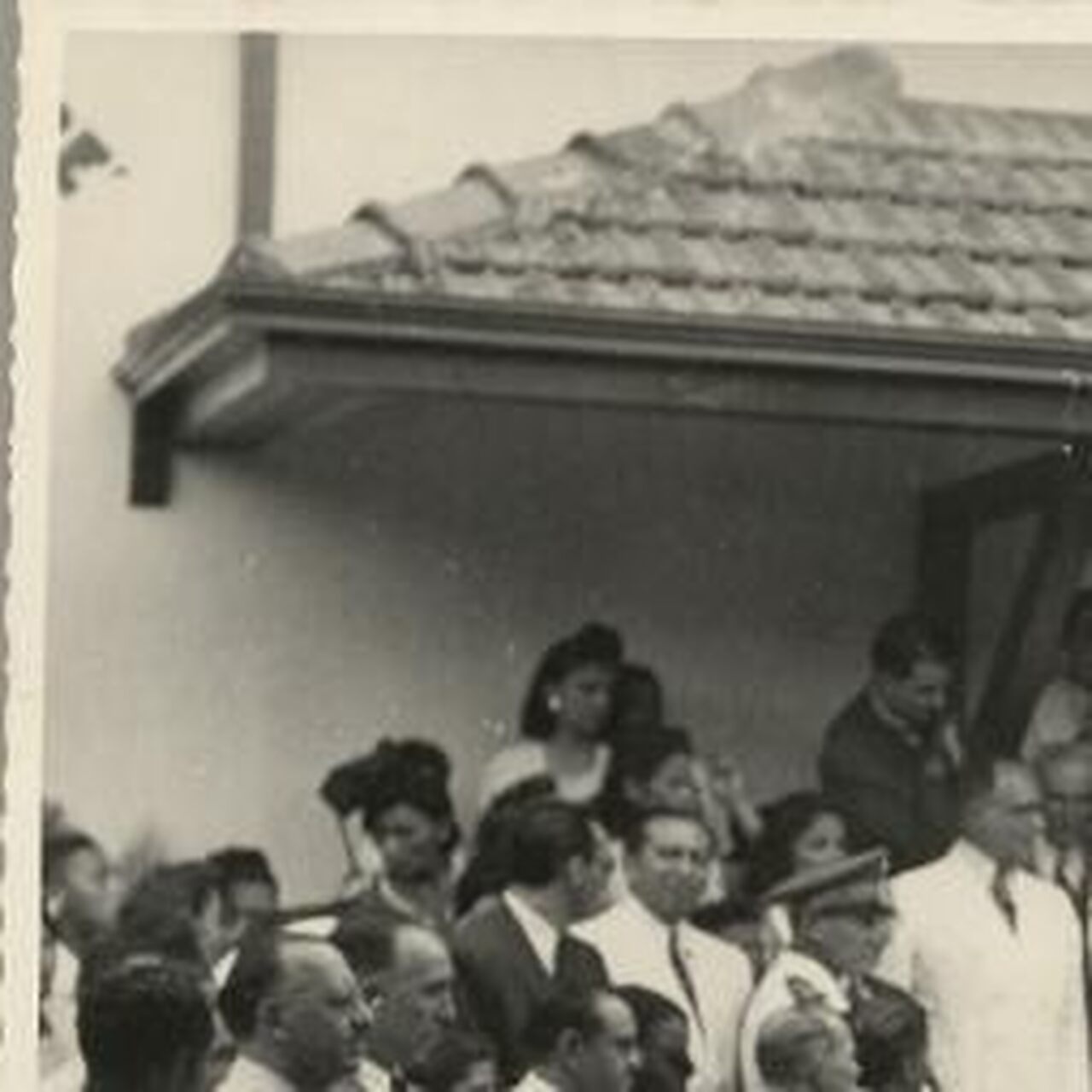 Promoveu intensamente as leis trabalhistas e a legislação sindical, destacando o papel do trabalhador na construção nacional. Embora sem participação direta, o operariado passou a ser valorizado como peça central do projeto do Estado Novo.