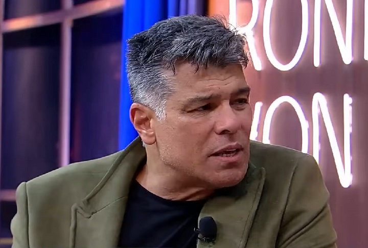 Ele detalhou que o infarto ocorreu em 2019, enquanto trabalhava no interior de São Paulo. O ator precisou ser atendido em hospitais de Bauru, depois Botucatu e São Paulo. 