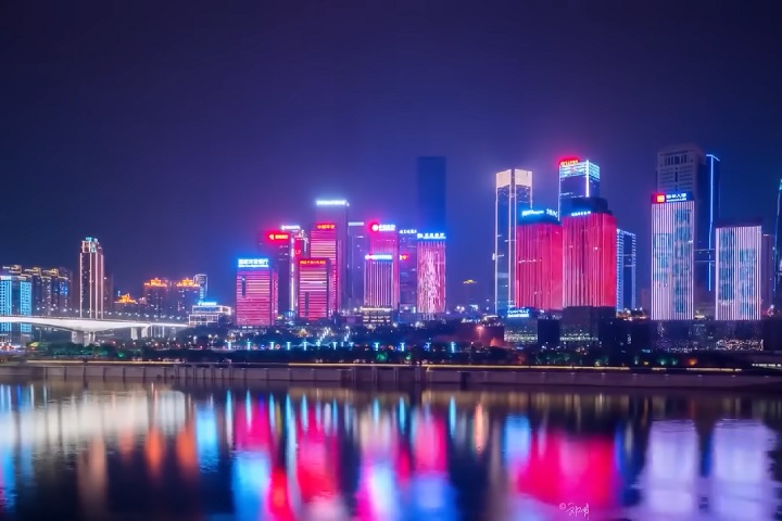 Além disso, o governo chinês facilitou o acesso, liberando visto livre para franceses, alemães e espanhóis em 2023. 