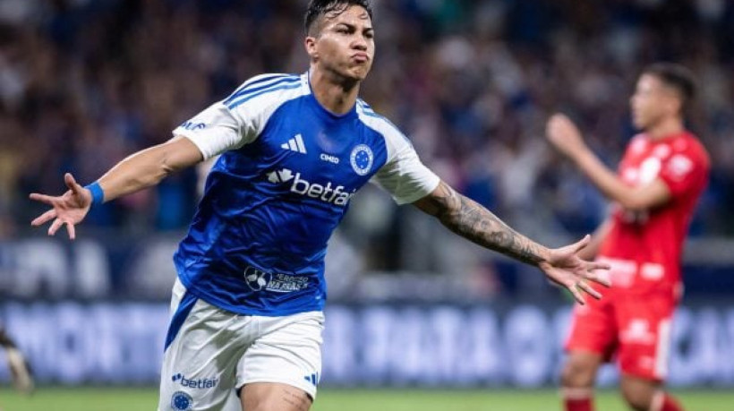 Artilheiro do Brasileirão, com 15 gols, é convocado pela primeira vez para defender o Brasil para últimos jogos das Eliminatórias