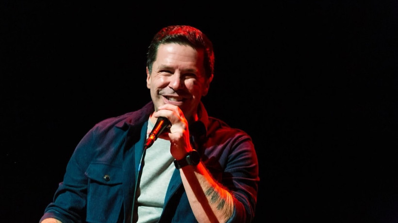 Músico Pedro Mariano se apresenta em Fortaleza durane nova edição do Projeto Duetos