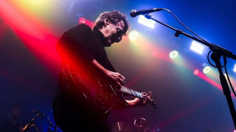 Guitarrista da banda Blitz, músico Rogério Meanda morre aos 61 anos de idade