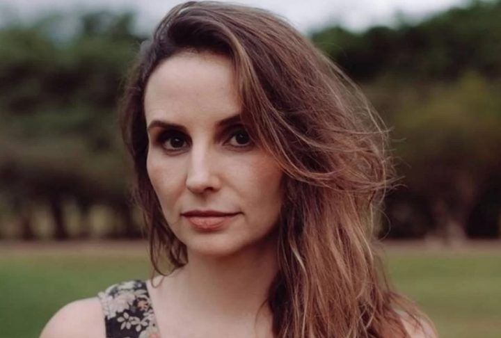 Petra Costa – Cineasta que ganhou projeção nos últimos anos, especialmente pelo documentário “Democracia em Vertigem”, de 2019, e o mais recente Apocalipse nos Trópicos, de 2024.