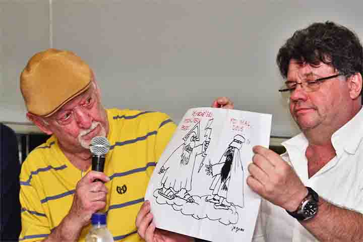 Ainda assim, continuou a brincar com seu passado boêmio. Aos 80 anos, chegou a afirmar em entrevista à “Folha de S.Paulo”, em tom de humor, ter bebido “uma piscina olímpica” de cerveja desde 1950.
