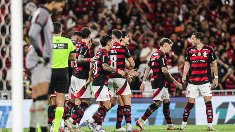 A partida ocorreu na tarde deste domingo, 31 