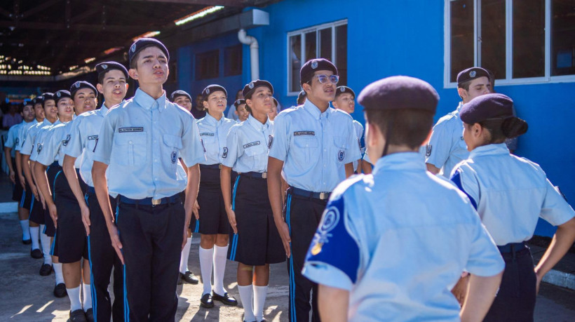 Anúncio da 11ª Escola Cívico-Militar e climatização das salas de aula serão feitos nesta quinta-feira, 28