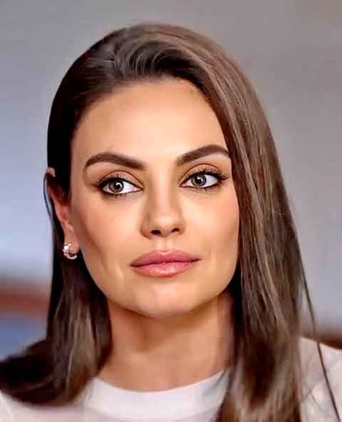 Paralelamente, Mila se destacou no universo da animação como a voz de Meg Griffin na série “Family Guy”, um papel que mantém até hoje.
