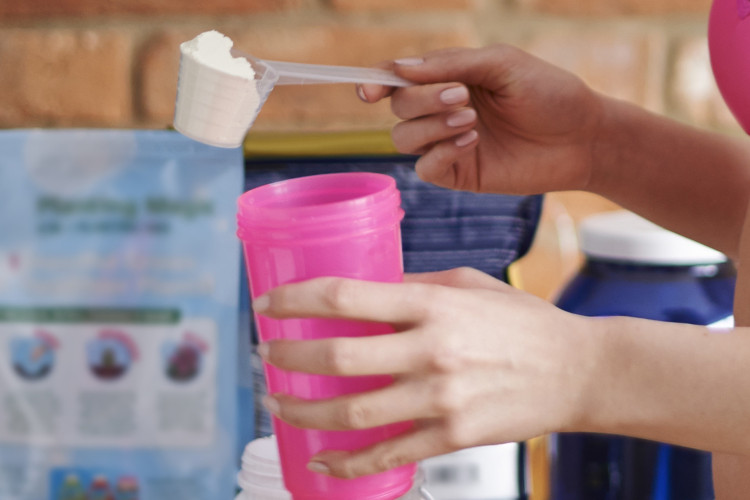 Entre 2020 e 2025, 63% dos processos de investigação abertos pela Anvisa envolveram suplementos alimentares.