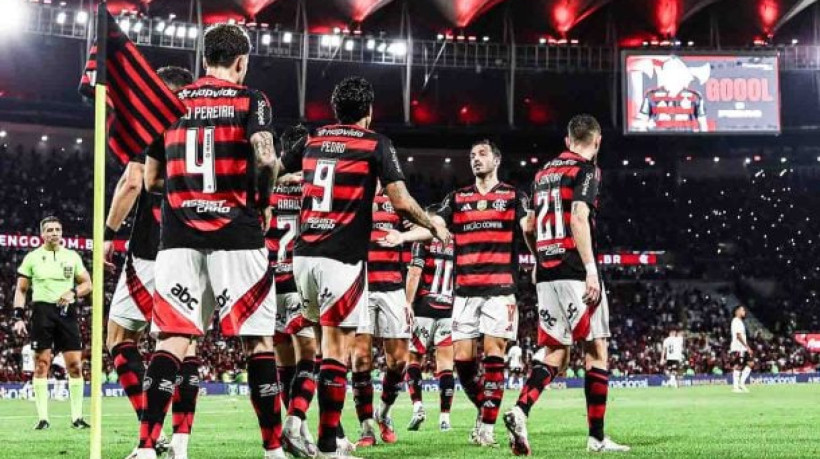 Teve gol de tudo o quanto é jeito, incluindo um elástico desmoralizador de Pedro. Flamengo impecável!