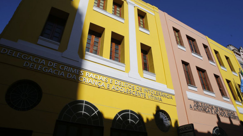 Delegacia de Combate a Crimes Raciais e Delitos de Intoler&acirc;ncia (Decradi) investiga o caso da menina Yaminah