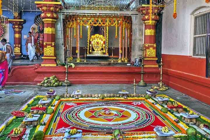 Muitas são usadas para meditação, ajudando no foco e equilíbrio interior. Também representam ciclos da vida, como nascimento, morte e renovação.
