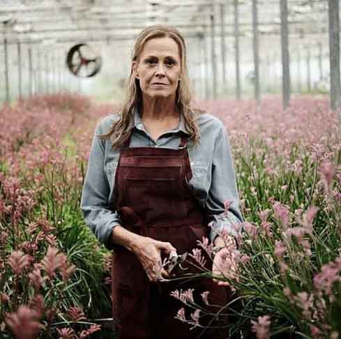 Um projeto recente de Sigourney Weaver foi na minissérie de drama “As Flores Perdidas de Alice Hart”, lançada em 2023.