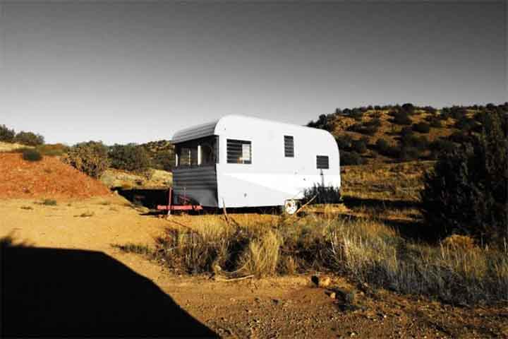 Motorhome e Trailer: O caravanismo é muito popular entre viajantes que gostam de flexibilidade e independência.