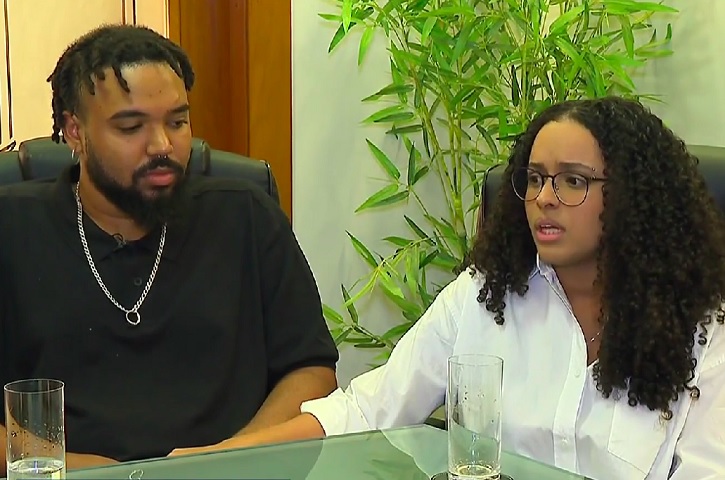 “O padre chamou a minha sogra antes de começar o batismo e falou que ele não falaria o nome da nossa filha porque não era um nome cristão, relatou a mãe, Marcelle Turan.