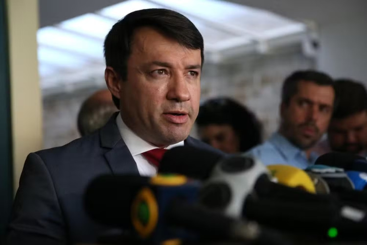 Eumar Novacki faz defesa de Anderson Torres em julgamento da "trama golpista" 