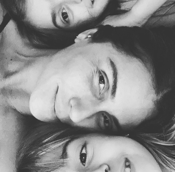 O casal teve duas filhas gêmeas, Antônia e Sofia, em outubro de 2010.
