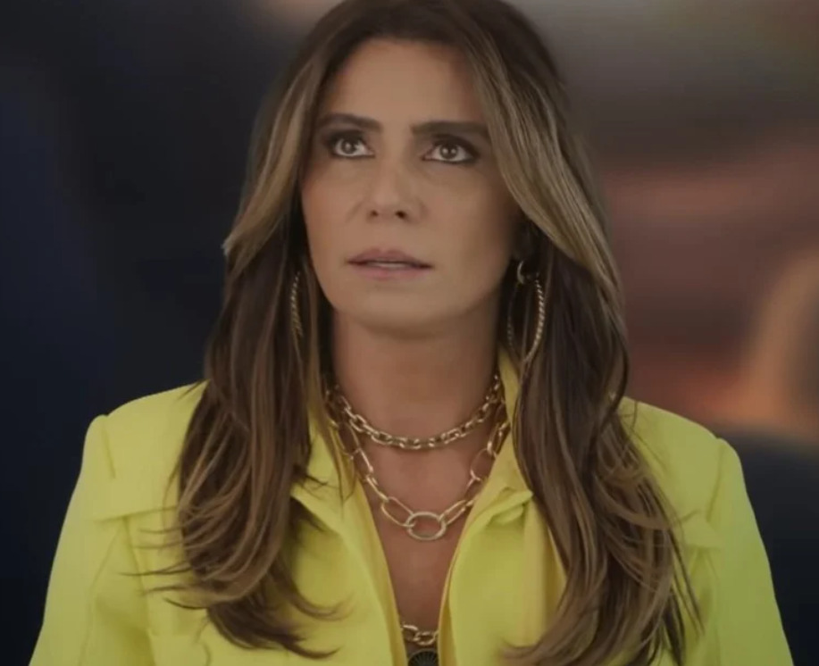 Em 2021, foi uma das protagonistas de Quanto Mais Vida, Melhor!”, como Paula Terrare, empresária egocêntrica que ganha uma segunda chance após um acidente fatal.
