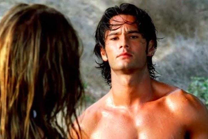 Sua transição para Hollywood ocorreu em 2003, quando fez uma ponta em As Panteras Detonando, ao lado de atrizes famosas como Cameron Diaz, Drew Barrymore e Lucy Liu.