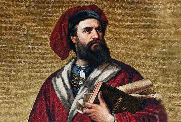 Famoso cronista, Marco Polo permaneceu 17 anos na China. A estátua já estava em Veneza quando ele viajou. Mas seus ascendentes podem ter adquirido a peça.