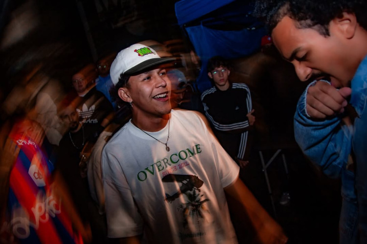 Tonhão organizou uma batalha da Cururu Skate e Rap, de Fortaleza, no Sana 2022 Tonhão organizou uma batalha da Cururu Skate e Rap, de Fortaleza, no Sana 2022
