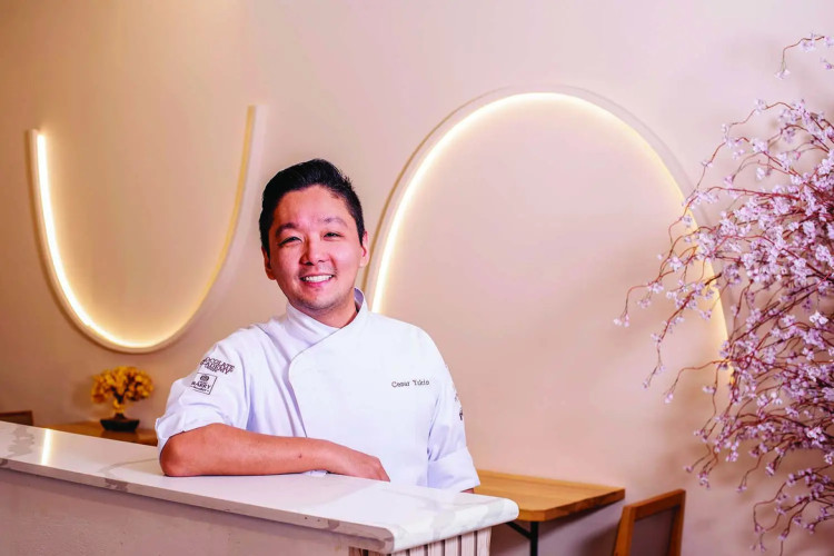 César Yukio fez sucesso com seus doces orientais na primeira temporada do MasterChef Confeitaria 