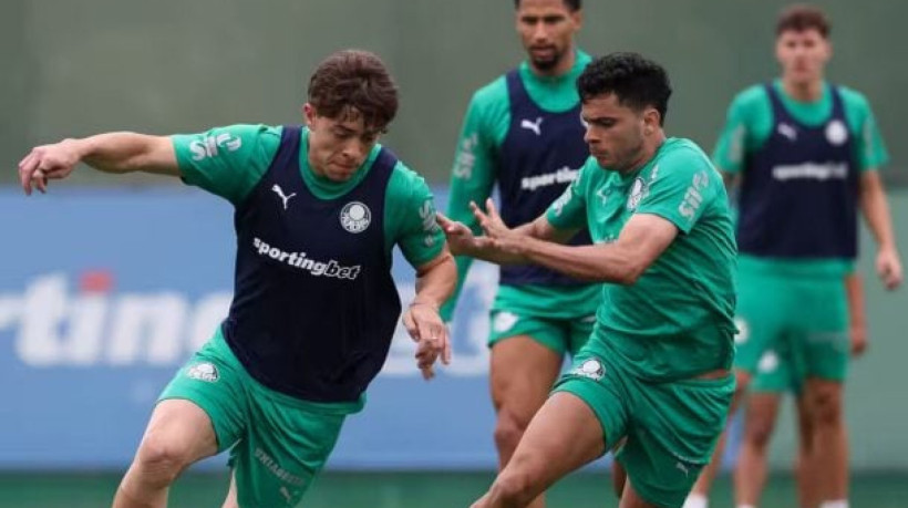 Pressionado por vitórias recentes do rival, Abel Ferreira testa alterações no time para o clássico de domingo, pelo Campeonato Brasileiro