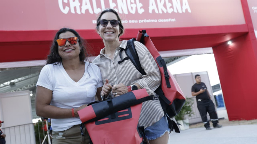 As amigas Mércia Fabiana e Lívia Lima irão participar do Challenge Fortaleza e celebram o evento na cidade nordestina. 