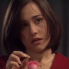 Fez sua primeira vilã em Anjo Mau (1997) e no ano seguinte protagonizou Meu Bem Querer (1998).