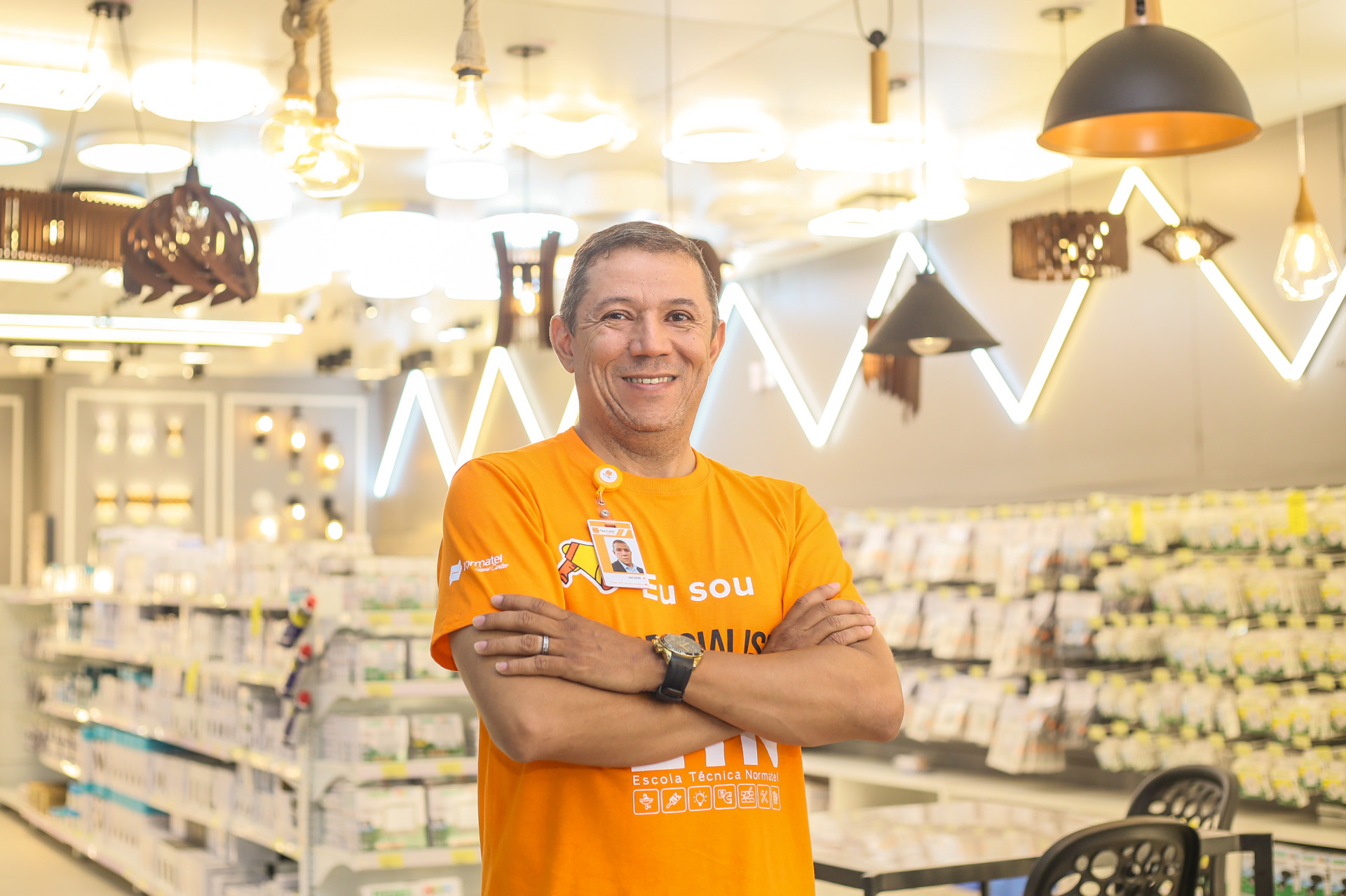 Antonio Laildon Ferreira de Souza &eacute; consultor em ilumina&ccedil;&atilde;o da Normatel.  