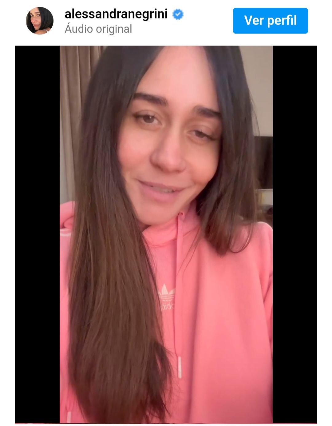 Ela postou um vídeo reforçando que sua rede social é única e ninguém deve clicar em nenhum link supostamente associado a ela. Alessandra advertiu: É golpe. 