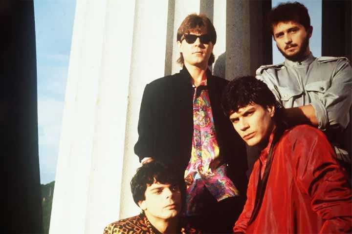 Em 1983, com Schiavon, Fernando Deluqui e Paulo P.A. Pagni, criou o RPM, que estourou com o álbum Revoluções por Minuto, em 1985, vendendo mais de 600 mil cópias. 
