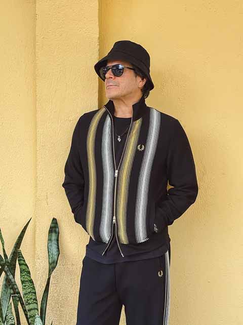 O sucesso continuou com “Rádio Pirata ao Vivo”, de 1986, que vendeu mais de 3,7 milhões de cópias.
