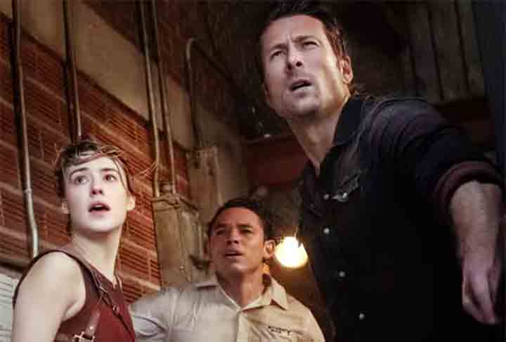 Minha família e eu brincamos: posso interpretar Jimmy Bond, mas não deveria interpretar James Bond. Contrate um britânico autêntico para esse trabalho. É ele quem merece usar esse smoking., acrescentou Powell