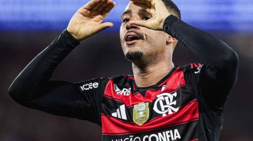 Matheus cunha se lesionou na vitória do Manchester United sobre o Burnley, por 3 a 2