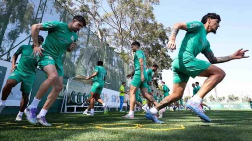 Abel Ferreira não terá desfalques para o clássico contra o Corinthians e pode promover algumas alterações no time alviverde 