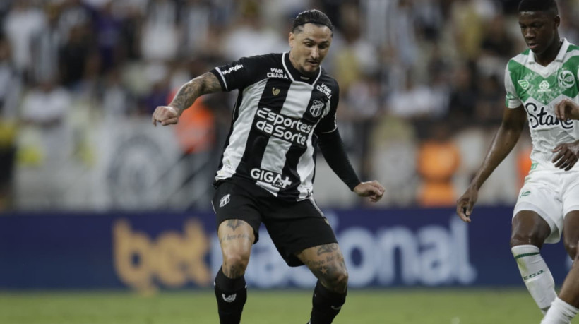 Vina voltou a defender o Ceará em jogo diante do Juventude, pela 22ª rodada da Série A. 