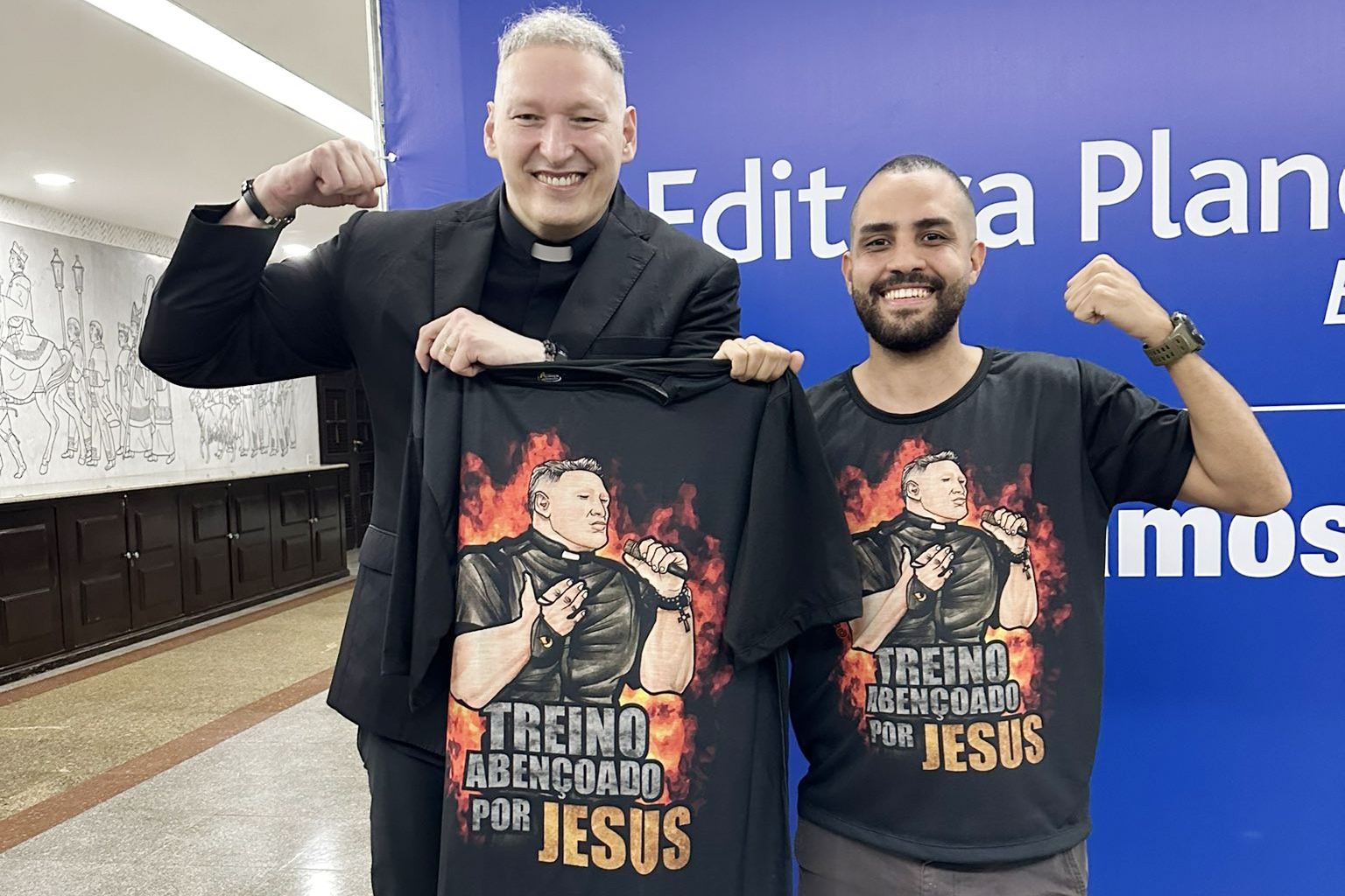 Desde o incidente, Padre Marcelo adotou uma rotina de exercícios e cuidados com a saúde. Sua mudança física chamou atenção nas redes sociais, com muitos se referindo a ele como “crossfiteiro real” ou “padre bombado”. Ele afirma que o novo estilo de vida é fruto de fé, disciplina e recuperação emocional.