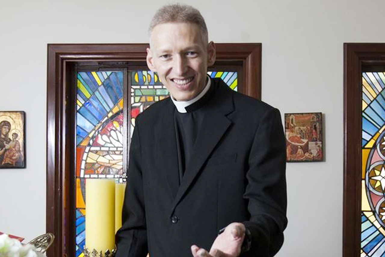  Com coragem, compartilhou sua dor publicamente, mostrando que até os líderes espirituais enfrentam batalhas internas. Sua recuperação foi marcada por fé, terapia e resiliência — e hoje ele é símbolo de superação.
