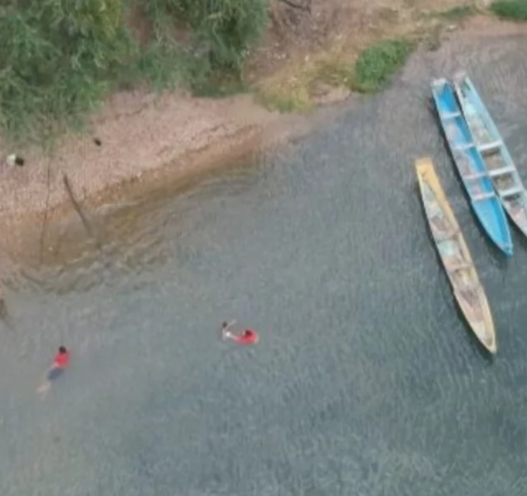 Ao longo dos anos, o rio desempenhou um papel fundamental na colonização e no desenvolvimento do interior do Brasil, serviu como via de transporte para pessoas, mercadorias e tropas, impulsionando a economia e a integração regional. 