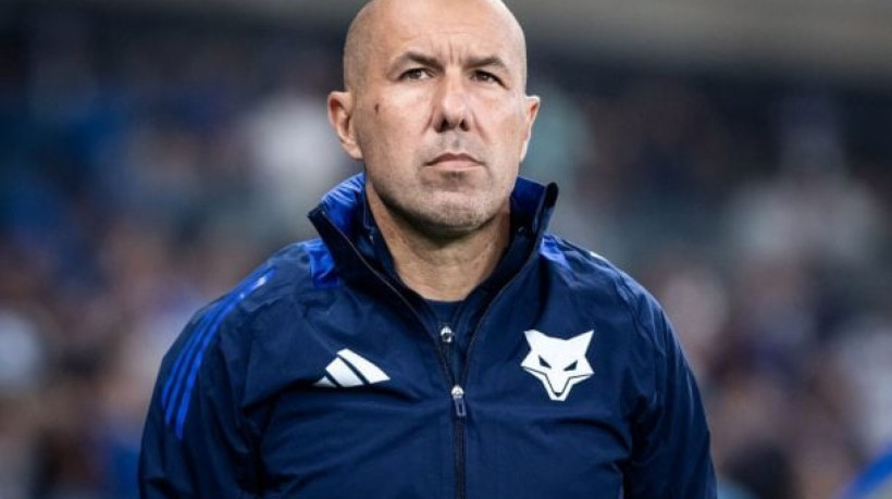 Treinador afirmou que a equipe teve o seu pior rendimento no primeiro tempo e apontou que a vitória da Raposa foi um resultado justo