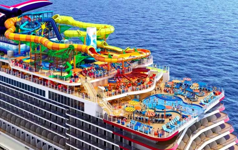 Seus navios modernos são equipados com cassinos, parques aquáticos, spas, restaurantes temáticos e diversas atrações voltadas para famílias.