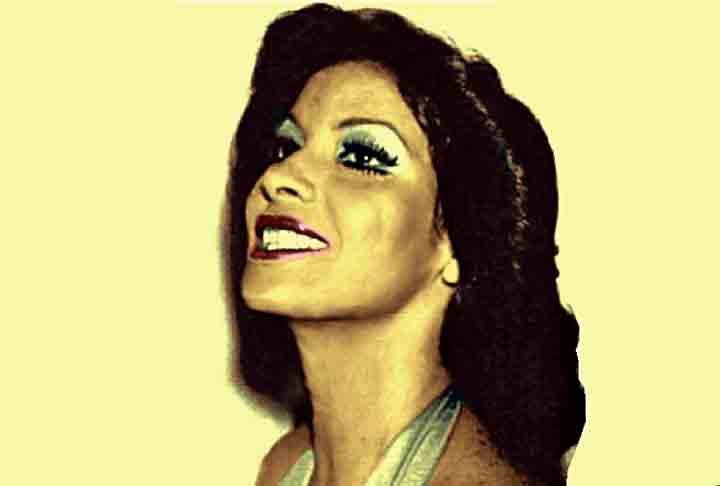 Clara Nunes morreu de forma precoce, fato que consternou o universo da música brasileira, no dia 2 de abril de 1983, aos 40 anos, em um procedimento cirúrgico que seria simples para remover varizes, na Clínica São Vicente, no Rio de Janeiro.
